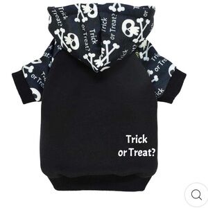 Black and White Halloween Dog Skull Hoodie by Fit Warm size Large